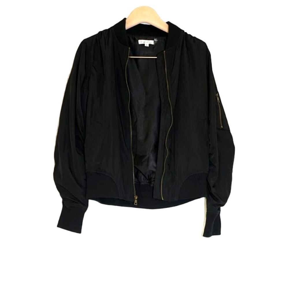 On the Road - NWOT Classic Bomber Jacket in Black / Size S